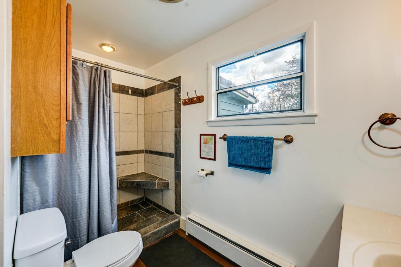 Whittier Vacation Rental Cabin With Private Hot Tub Exterior photo
